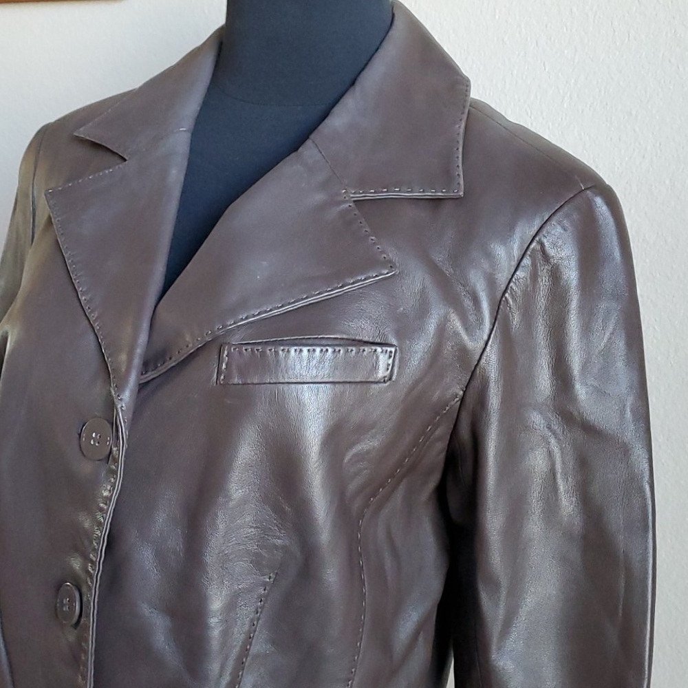 VAKKO Sport Leather Jacket - Picture 3 of 10